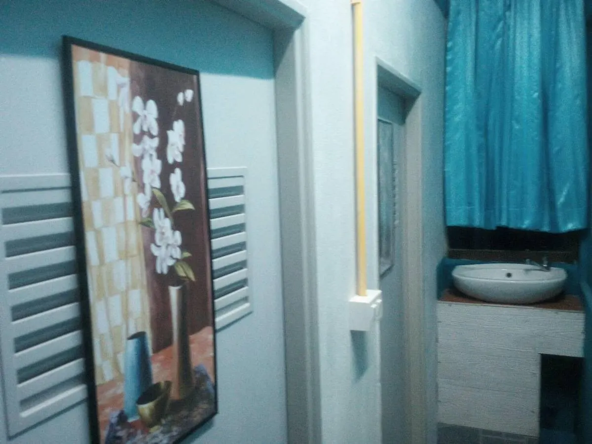 קו לנטה Mini Hostel